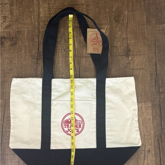 NWT! Trader Joe's Cream and Navy Blue Tote Bag - Picture 8 of 8